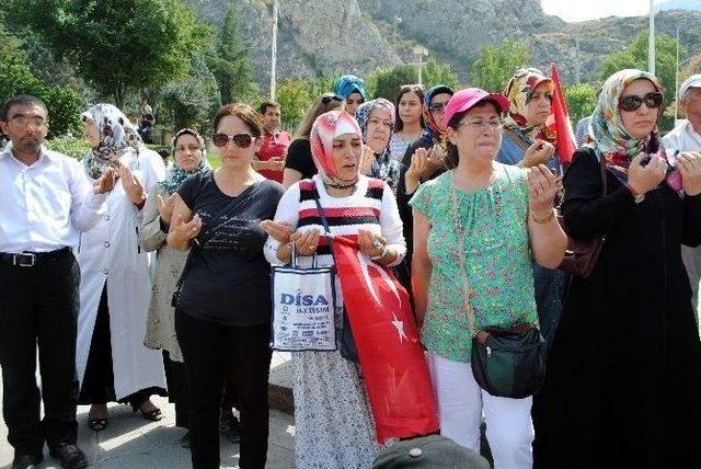 Asker Oğlundan 3 Gündür Haber Alamayan Annenin Gözyaşları