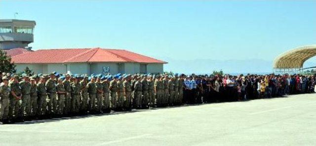 Dağlıca Şehitleri Van'dan Törenle Memleketlerine Uğurlandı