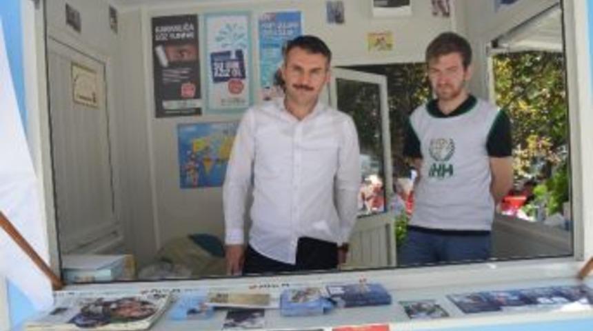 Ter&ouml;re Bir Tepki De Bilecik İhh&rsquo;dan Geldi