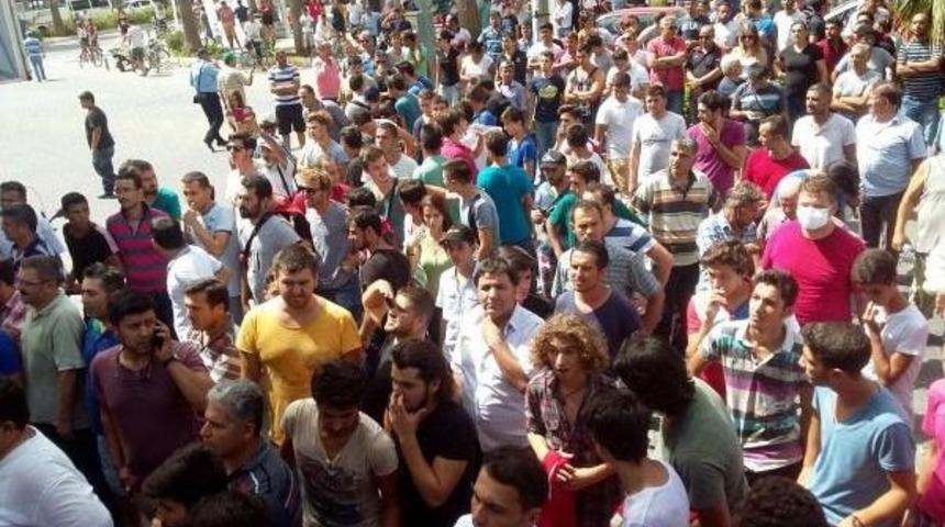 Hdp Binasına T&uuml;rk Bayrağı Astılar