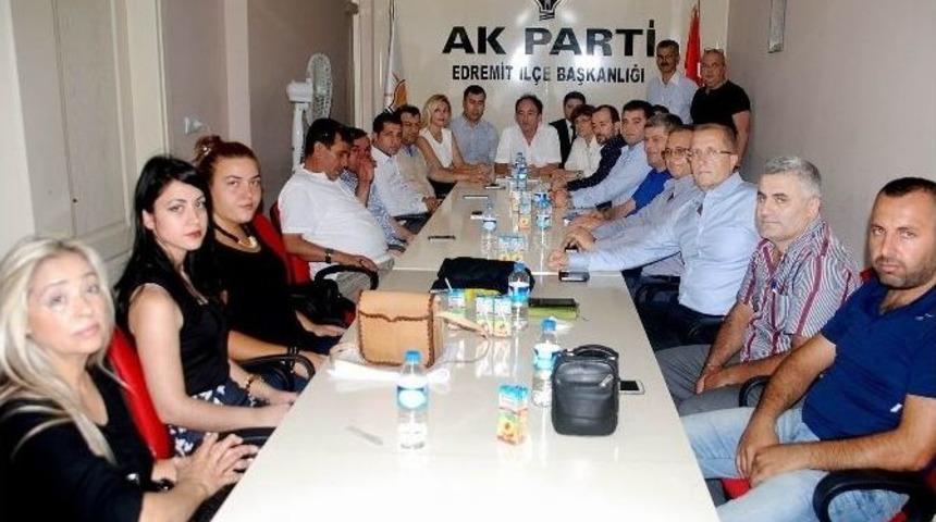 Edremit Ak Parti Y&uuml;r&uuml;tme Ve Y&ouml;netim Kurulunu A&ccedil;ıkladı