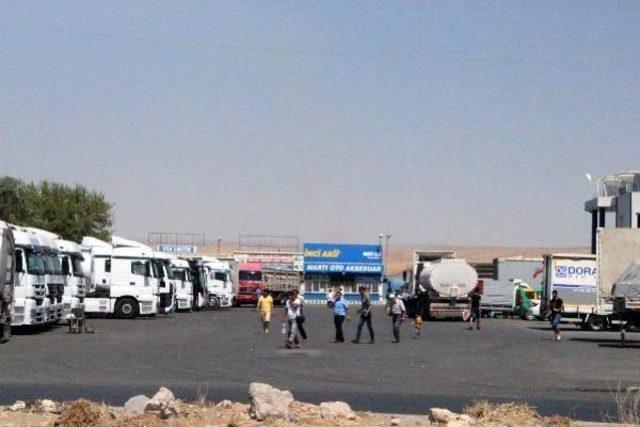 Cizre'deki Olaylar Nedeniyle  İpek Yolu Trafiğe Kapalı