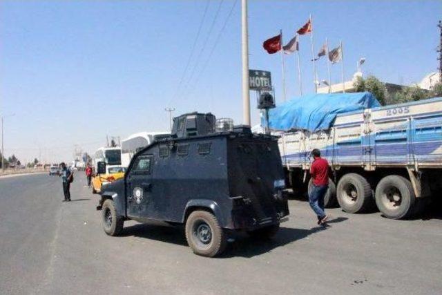 Cizre'deki Olaylar Nedeniyle  İpek Yolu Trafiğe Kapalı