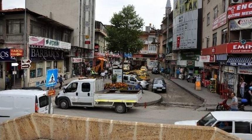Belediye Meclisi, H&uuml;sn&uuml; A&ccedil;ıks&ouml;z&rsquo;&uuml;n Adını &Ouml;l&uuml;ms&uuml;zleştirdi