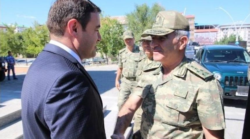 3. Ordu Komutanı Savaş Vali Işın&rsquo;ı Ziyaret Etti