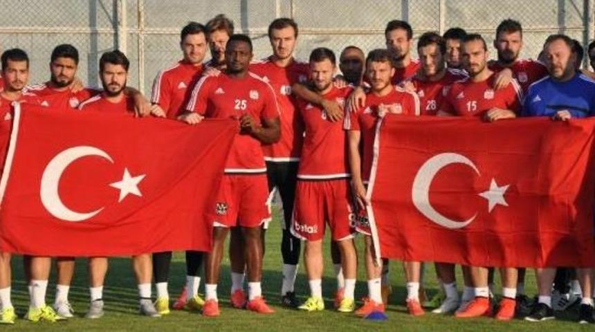 Medicana Sivasspor'dan Ter&ouml;re Tepki
