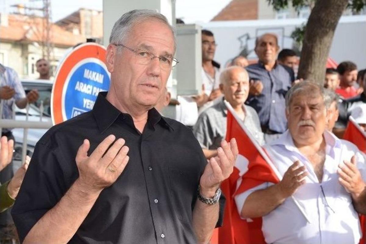 Dinar&rsquo;da Ter&ouml;r Lanetlendi