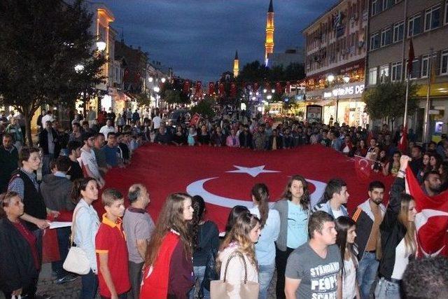 Edirne’de Teröre Tepki Yürüyüşü