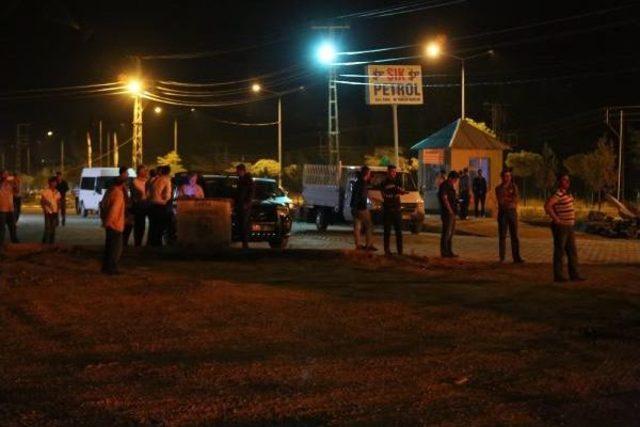 Pkk lılar Bitlis Ve Erciş te 11 Ara&ccedil; Yaktı 2