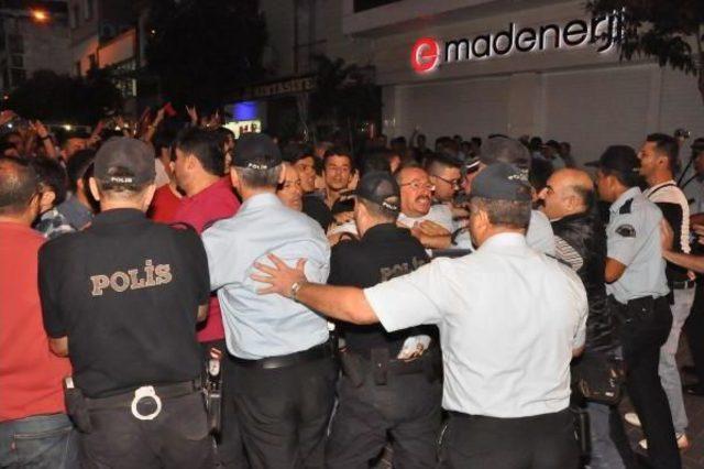 Nazilli Şehidi I&ccedil;in  saygı Y&uuml;r&uuml;y&uuml;ş&uuml;  D&uuml;zenledi 1