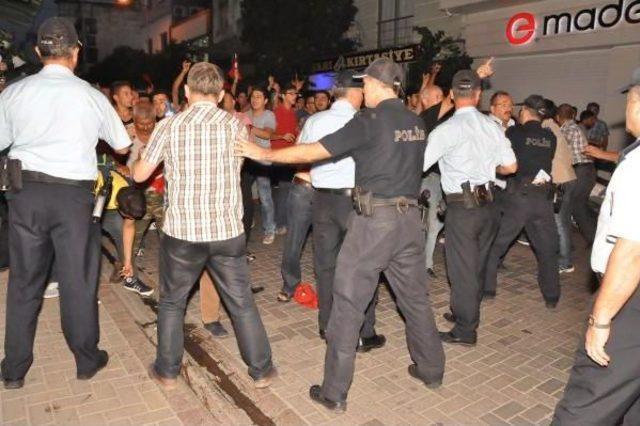 Nazilli Şehidi I&ccedil;in  saygı Y&uuml;r&uuml;y&uuml;ş&uuml;  D&uuml;zenledi 2