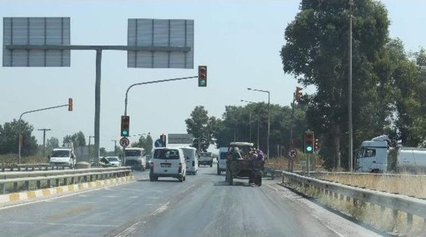 Tarım İş&ccedil;ilerinin Tehlikeli Yolculuğu