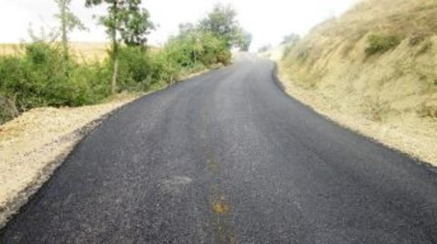 İzmit Belediyesi&rsquo;nden Nebihocalar&rsquo;a Asfalt