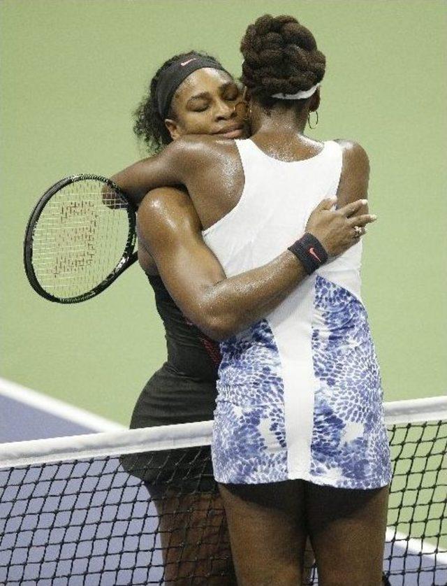 Serena Wıllıams, Ablasını Yenerek Yarı Finale Yükseldi