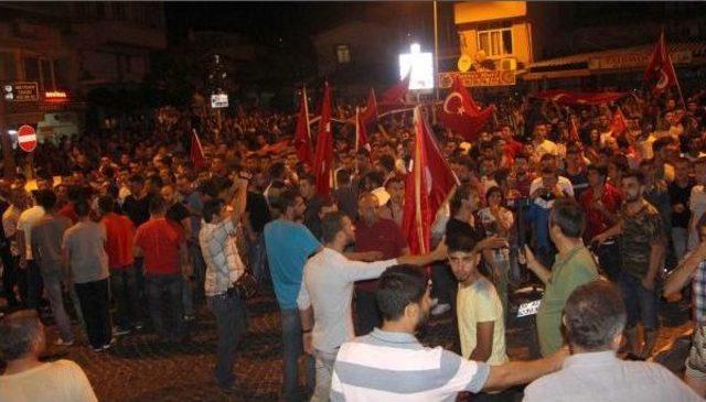 Bergama'da Terör Protestoları Sürdü