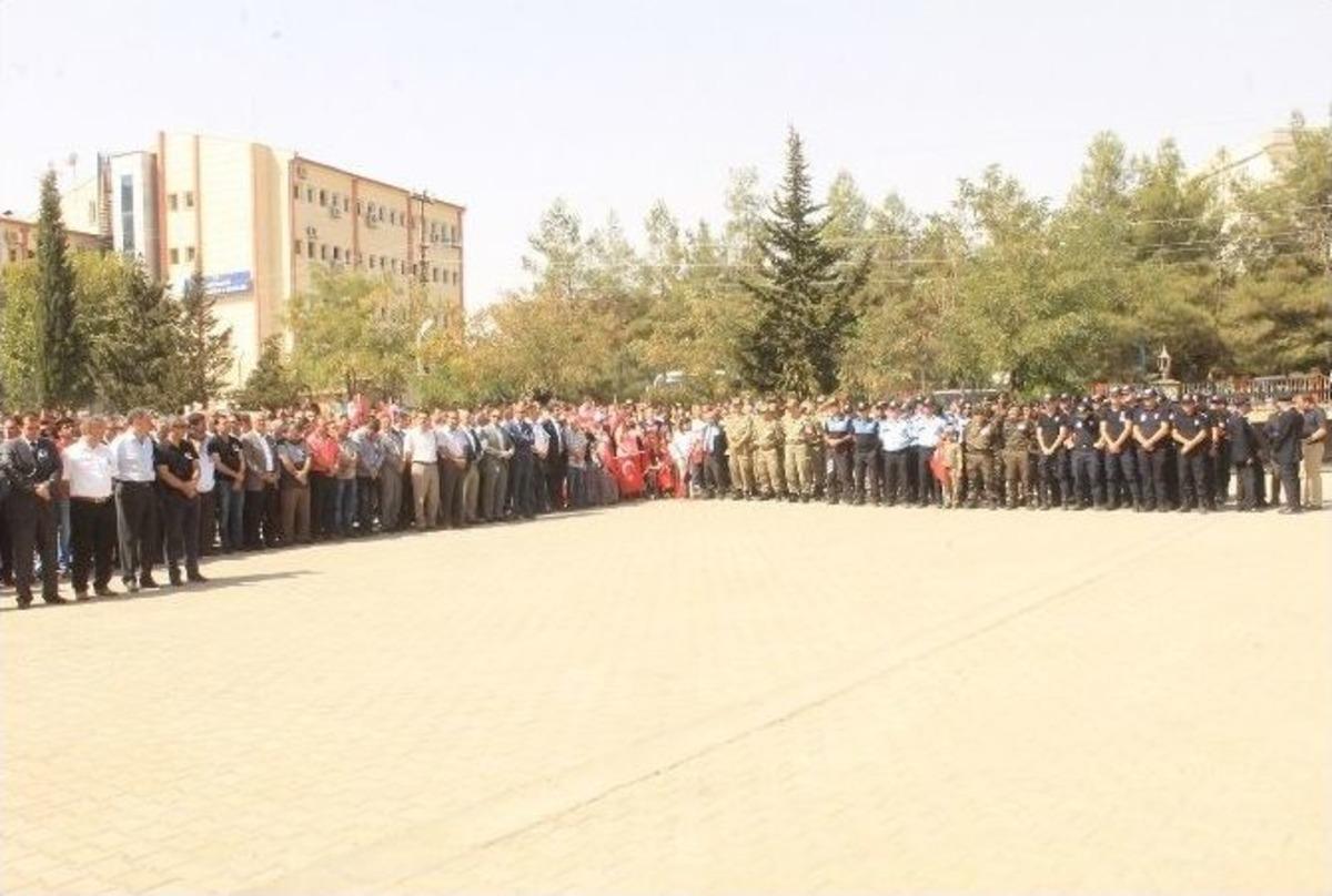 Darge&ccedil;it Şehidi Uğurlandı