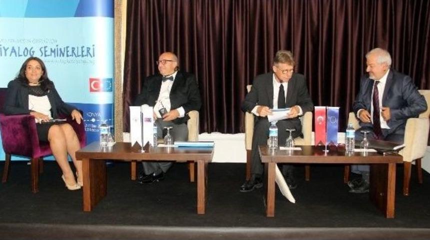 Kamu-stk-medya İşbirliği Diyalog Semineri Samsun&rsquo;da Yapıldı