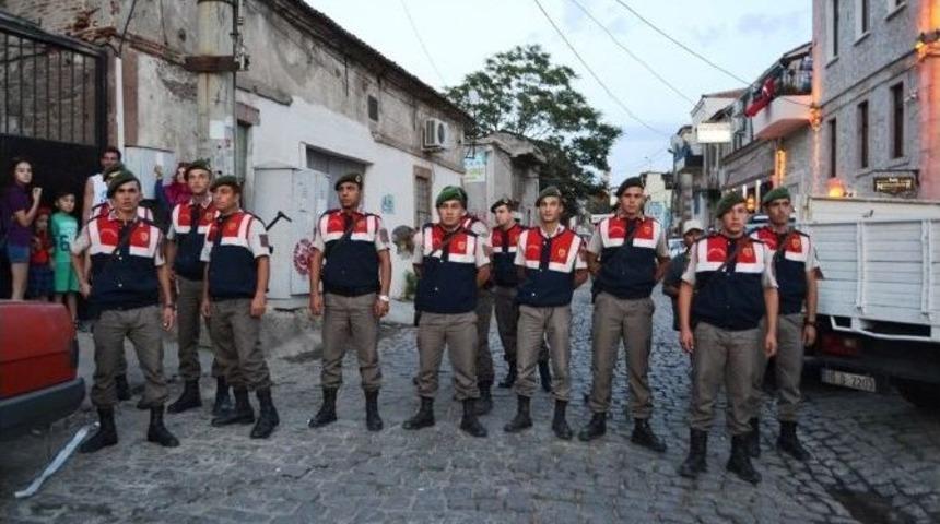 Ayvalık&rsquo;ta Ter&ouml;re Tepki