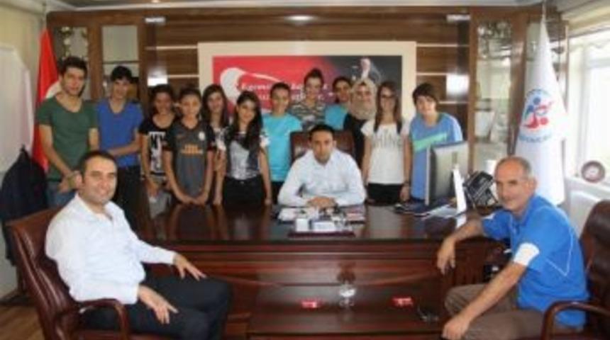 Gen&ccedil;ler G&uuml;c&uuml; Spor Kul&uuml;b&uuml;nden Ghsim Ziyareti