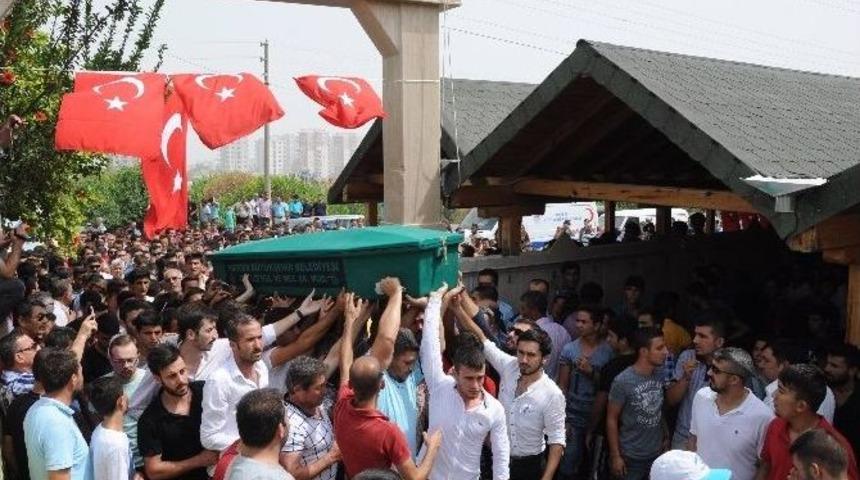 Dağlıca Protestosunda Vurulan Gen&ccedil; Toprağa Verildi