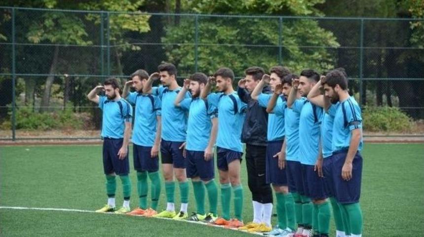 Hazırlık Ma&ccedil;ına Asker Selamıyla &Ccedil;ıktılar