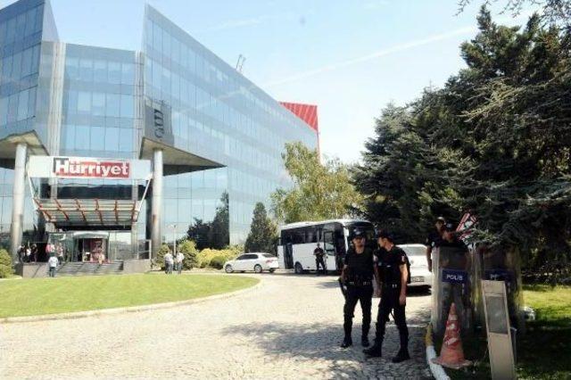 Hürriyet Gazetesi'ne Destek Ziyareti