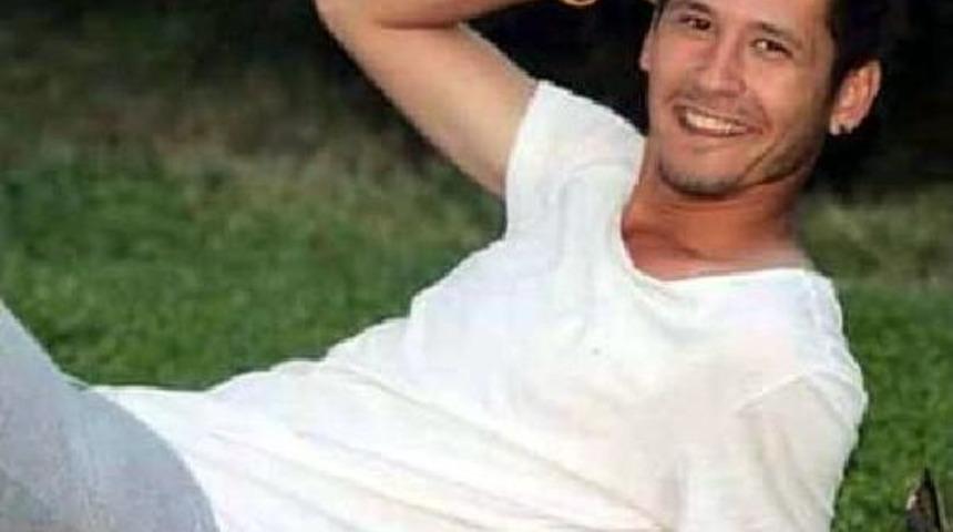 Mersin'de Ter&ouml;r Protestosunda &Ouml;ld&uuml;r&uuml;len Gen&ccedil; Toprağa Verildi