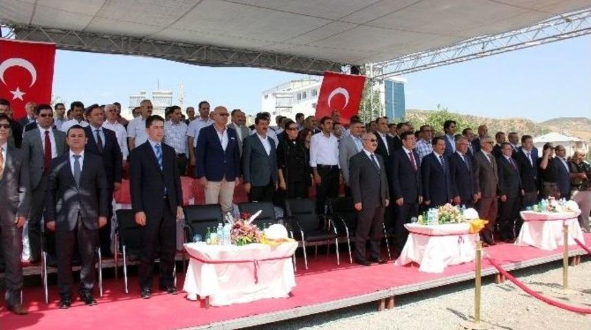 Başbakan Yardımcısı Yılmaz Bing&ouml;l&rsquo;de