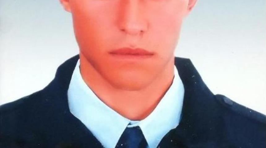 Şehit Polis Cankurtaran Evlilik Yıld&ouml;n&uuml;m&uuml;nde Toprağa Verildi