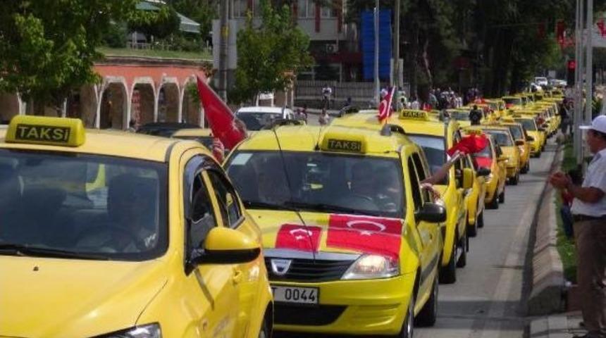 Edirne'de Şof&ouml;rlerden Ter&ouml;re Lanet Konvoyu