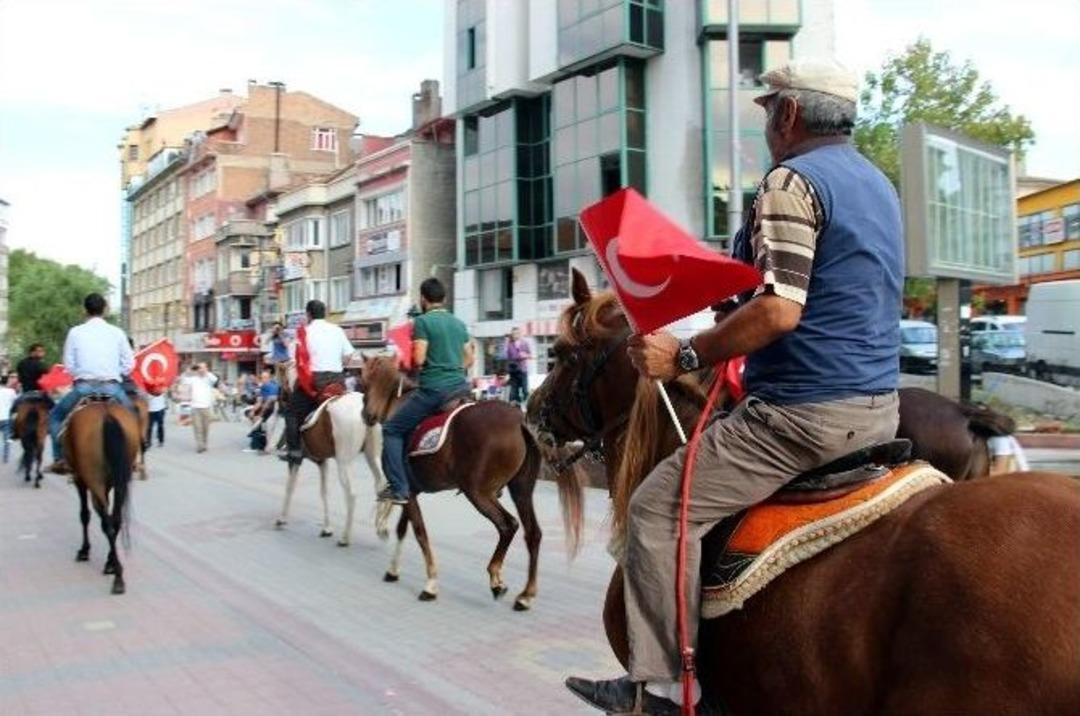 Ter&ouml;re &rsquo;at&rsquo;lı Tepki