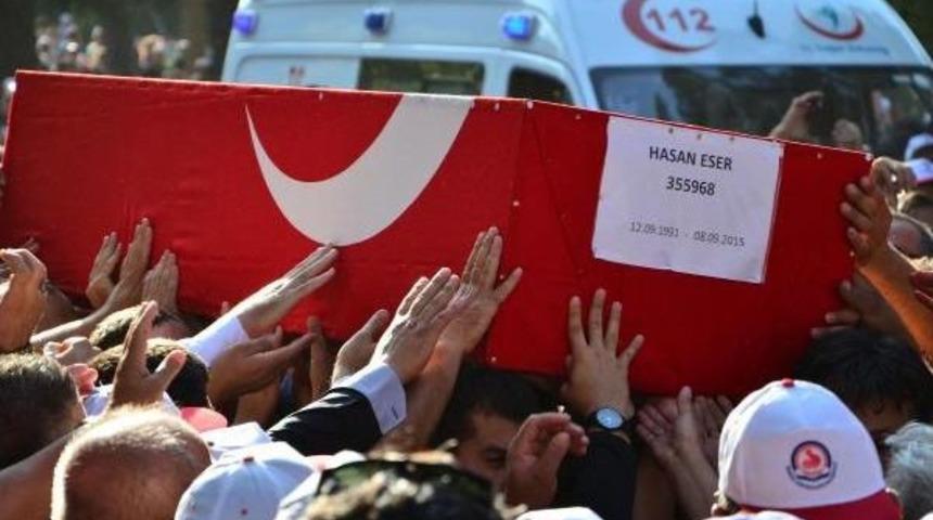 Şehit Polis Hasan Eser'in Cenazesi Memleketi Denizli'de (2)