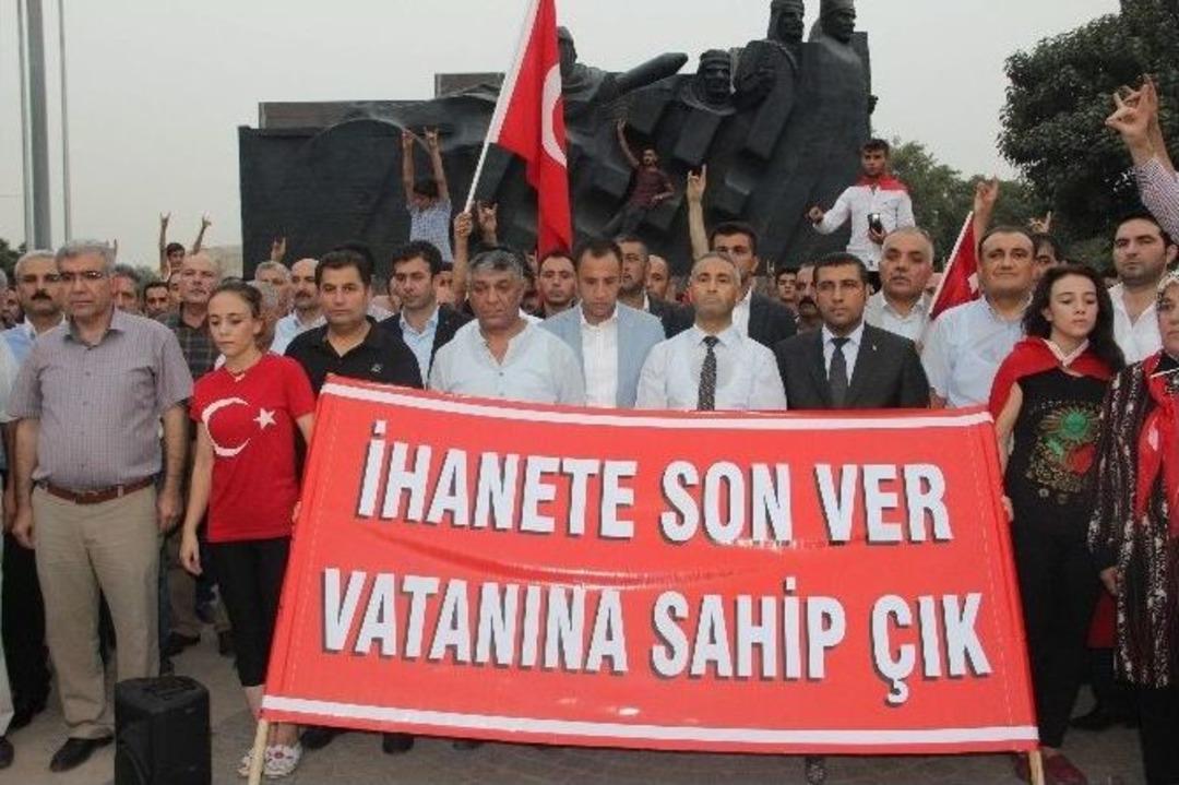 Kamu-senden Ter&ouml;re Lanet Y&uuml;r&uuml;y&uuml;ş&uuml;