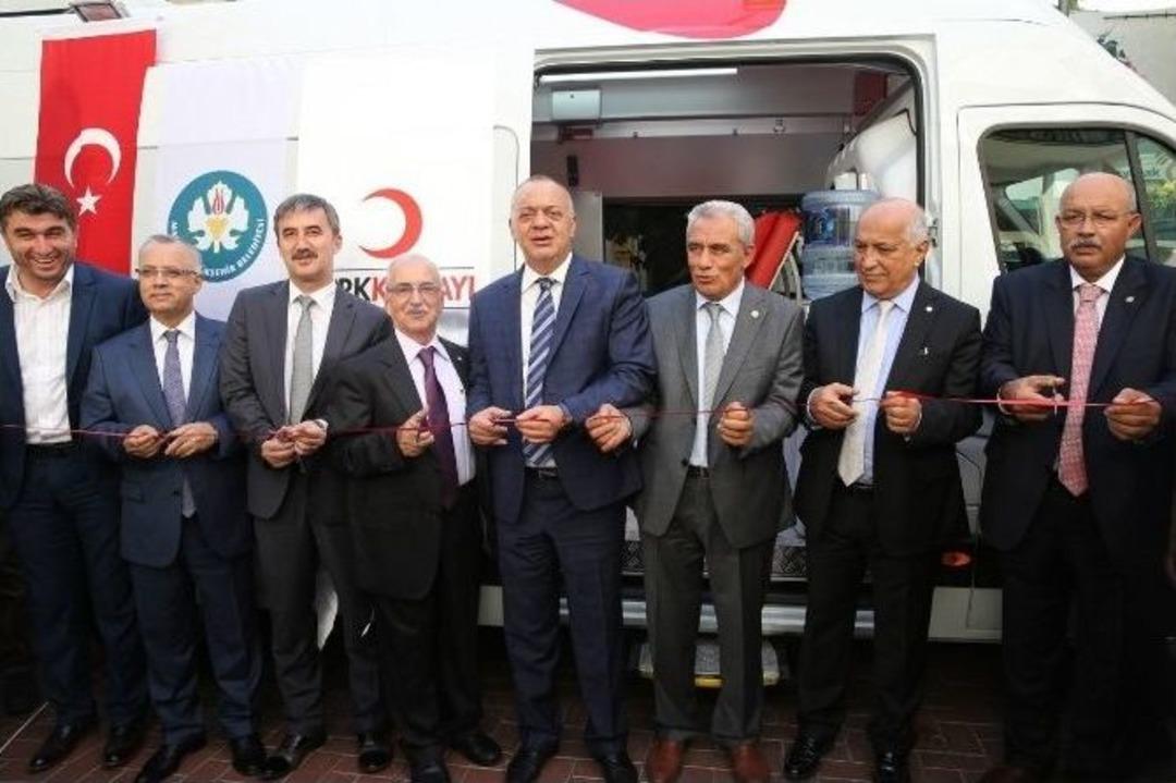 B&uuml;y&uuml;kşehir&rsquo;den Kızılay&rsquo;a Anlamlı Destek