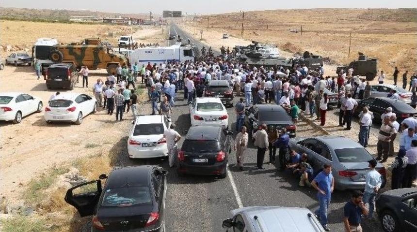 Hdp&rsquo;liler İdil&rsquo;e Giriş Yaptı