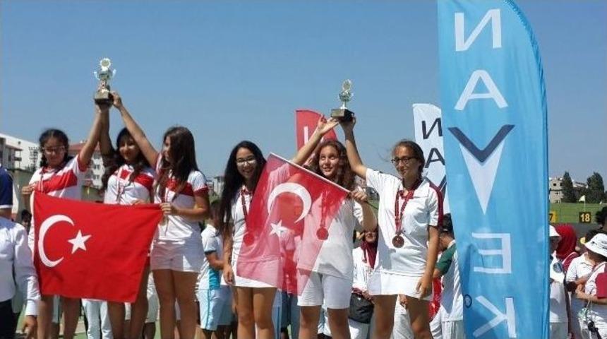 Adana Ok&ccedil;uluk Takımı T&uuml;rkiye &Uuml;&ccedil;&uuml;nc&uuml;s&uuml; Oldu