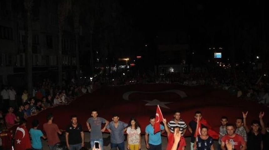 Kumluca&rsquo;da Ter&ouml;r Saldırılarına Tepki