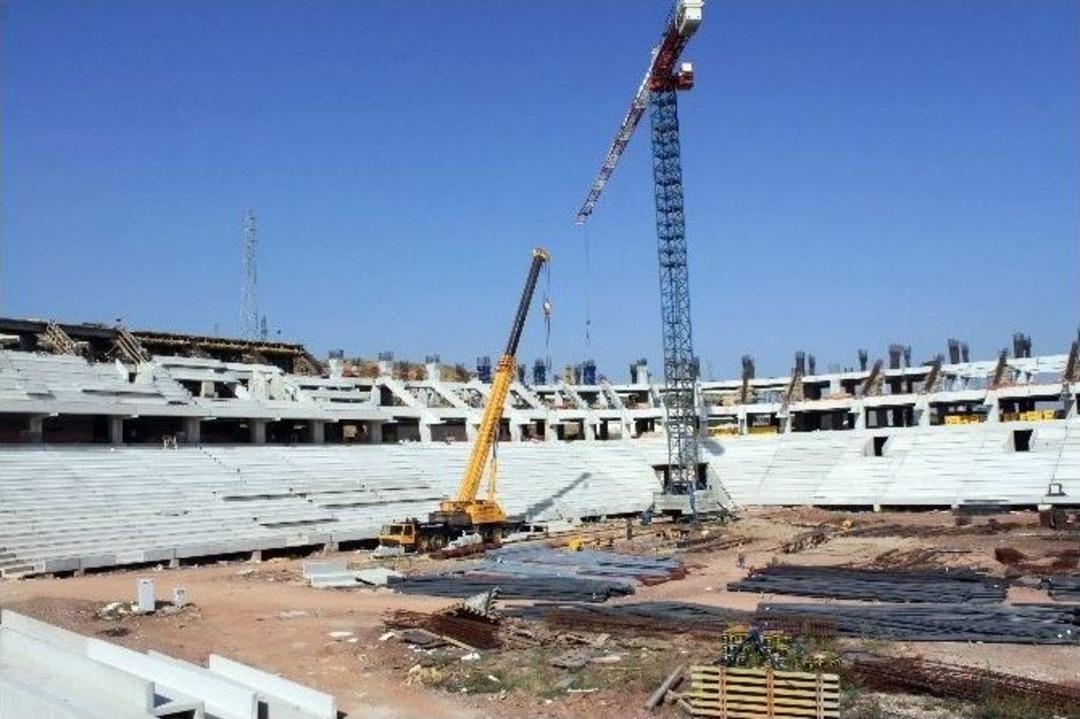 (&ouml;zel Haber) Pişmaniye Şeklindeki Statta Sona Yaklaşıldı