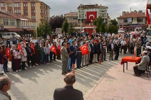 Devrekani Ülkü Ocaklarından “şehite Saygı Teröre Lanet” Yürüyüşü