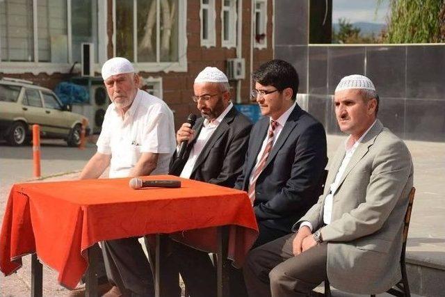 Devrekani Ülkü Ocaklarından “şehite Saygı Teröre Lanet” Yürüyüşü