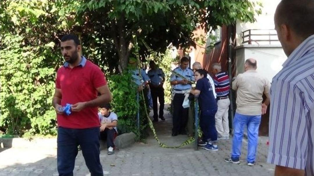 Av T&uuml;feğiyle İntihar Etti