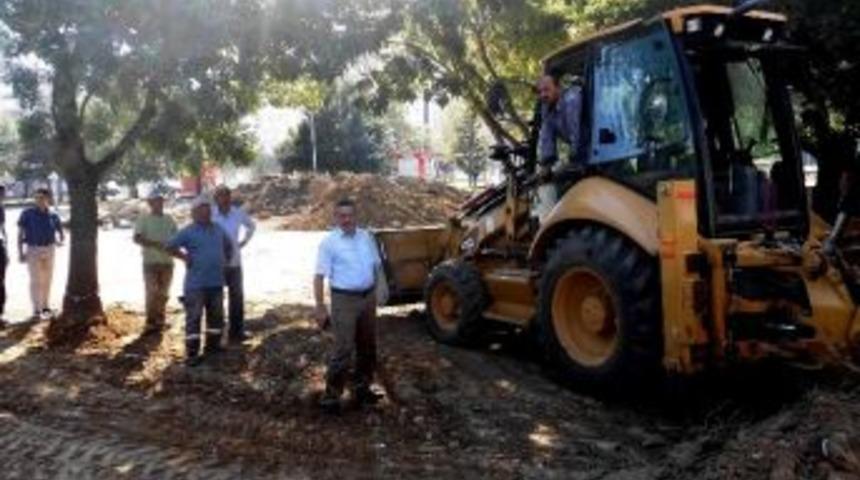 Seydişehir&rsquo;in Merkezine Şehir Meydanı Yapılıyor