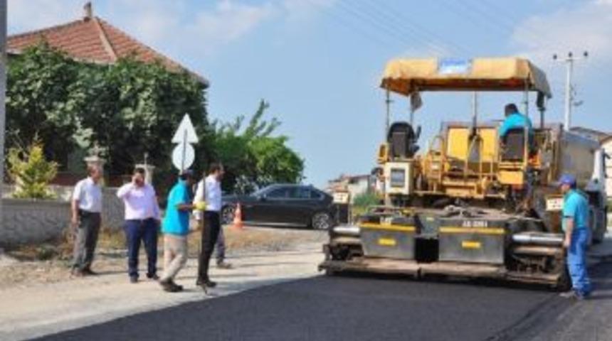 Başiskele Galip Erenoğlu Caddesi Asfaltlanıyor