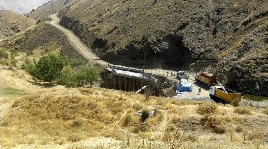 K&ouml;pr&uuml; İnşasında Sona Yaklaşıldı