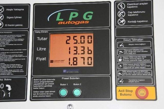 Yozgat’ta Ucuz Lpg’ye Sürücülerin İlgisi Yoğun Oldu