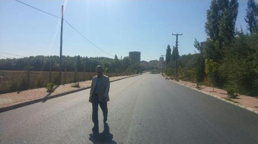 Belediye Başkanı Akdoğan Asfalt &Ccedil;alışmalarını İnceledi