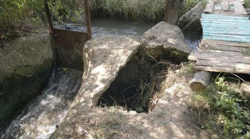 Sulama Kanalları Bakımsızlıktan Yıkılıyor