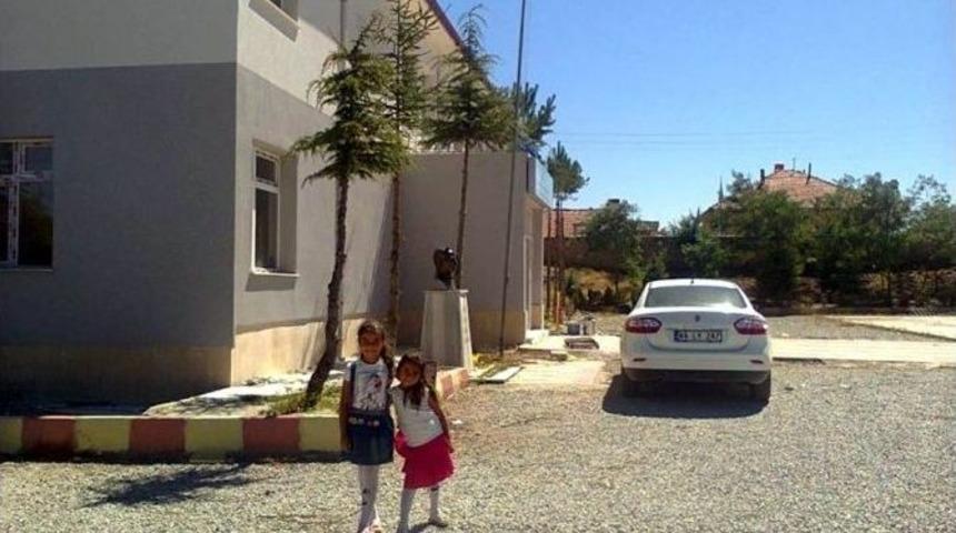 Araplı İbrahim Şimşek İlk Ve Ortaokulu Eğitime Hazır