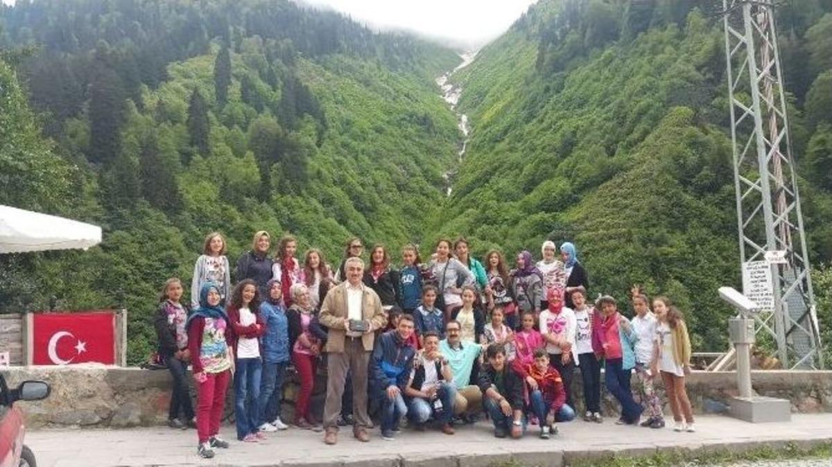 İskilip&rsquo;li &Ouml;ğrenciler Karadeniz Gezisine &Ccedil;ıktı