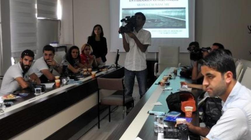 Uzm.dr. Sağlam: İntiharın &Ouml;nlenmesi Kolay Bir Iş Değil